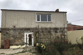 4-к. квартира, 120 м², 2/2 эт.