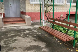 Продам 4-х квартиру площадью 76,5 м² на 4/5 эт. кирпичного дома.